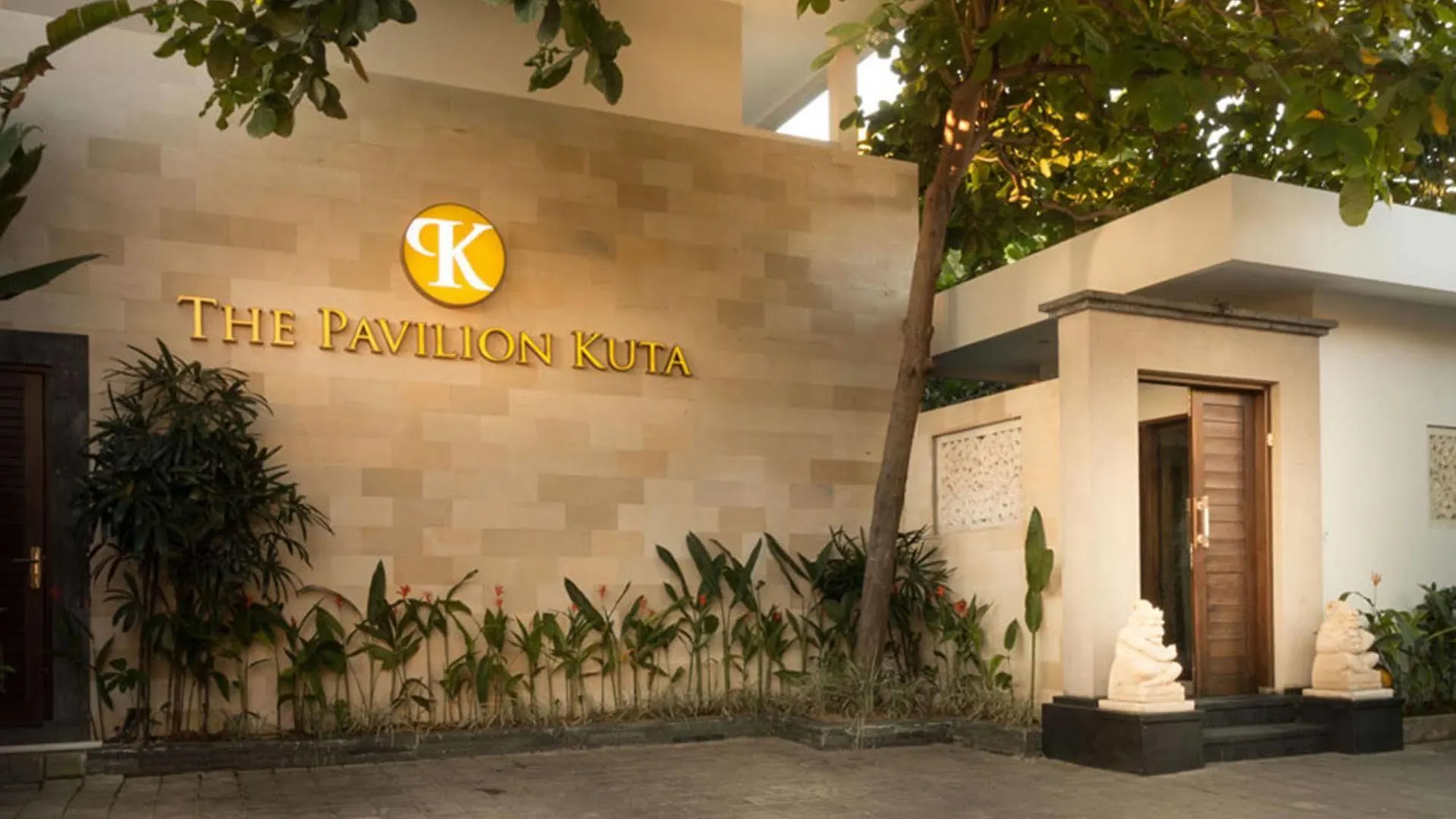 The Pavilion Hotel Kuta Kuta